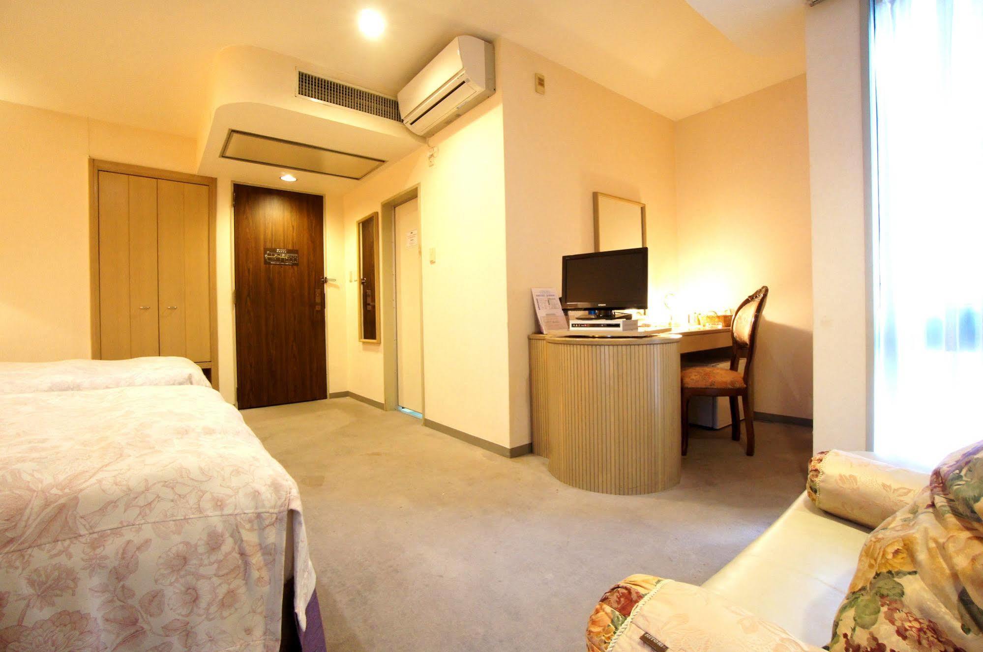โรงแรมเทรนด์ มิโตะ ภายนอก รูปภาพ